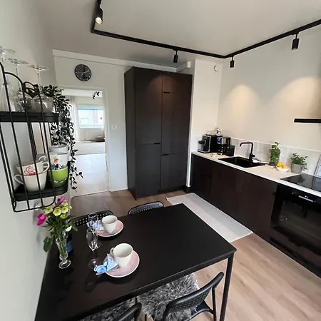 アパート Work&stay In Wi-fi,free Parking, Self Check-in ヴァーサ