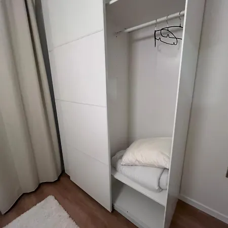 Work&stay In Wi-fi,free Parking, Self Check-in アパート